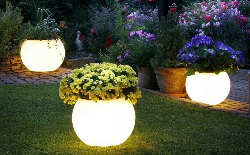Gardening lighting