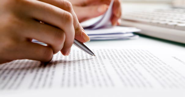 Pros and cons of using college paper writing services