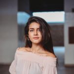 10 Tips to Have Naturally Beautiful Hair