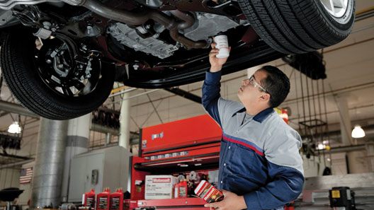 Planning to Have a Long Travel? Here’s Why You Should Start Changing Your Own Motor Oil