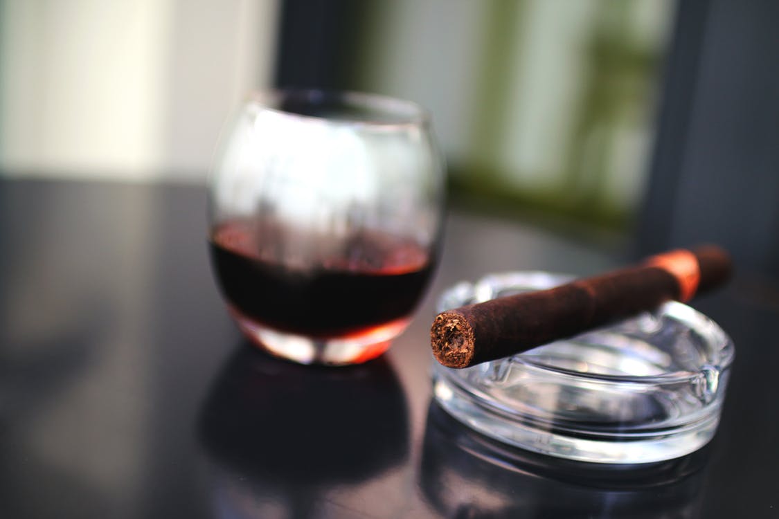5 Popular Little Cigars You Must Try