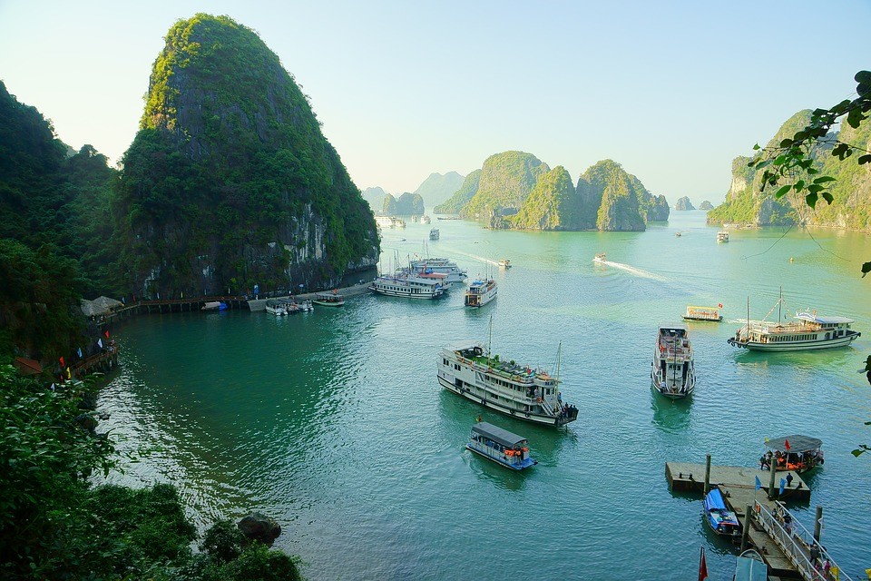 Top 5 Things to Do in Halong Bay in Vietnam