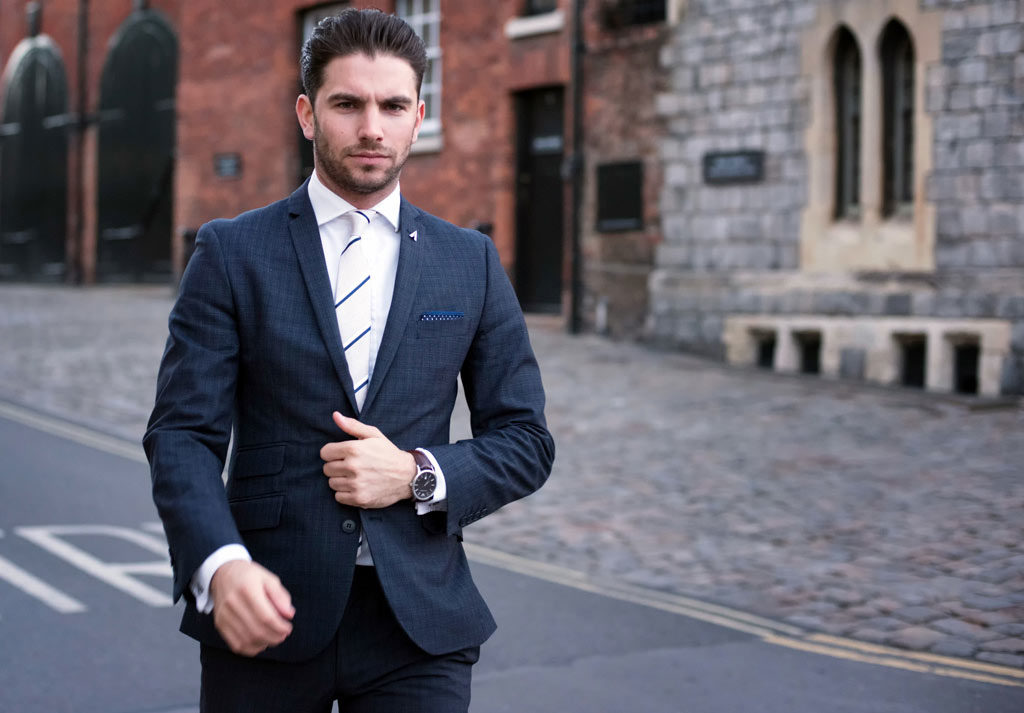 5 Ways to Impress Your Boss by Your Dressing