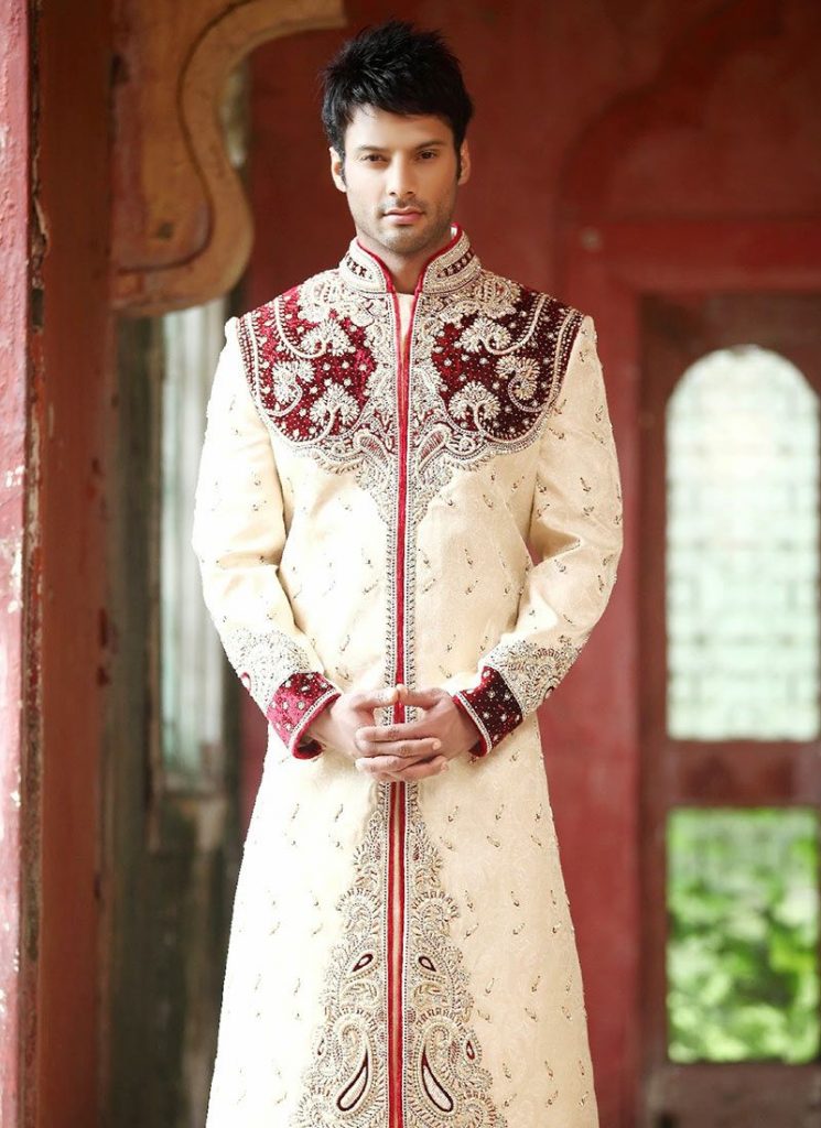 Sherwani with plates