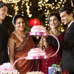 Here’s How You Can Pick The Right Anniversary Cakes Per Year