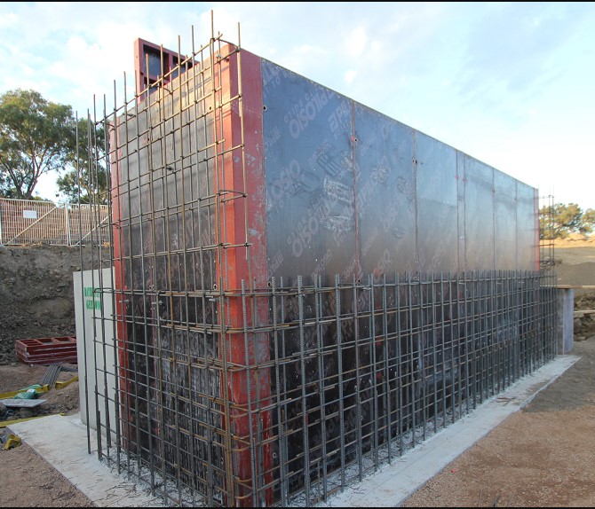 Erecting Strong Structures