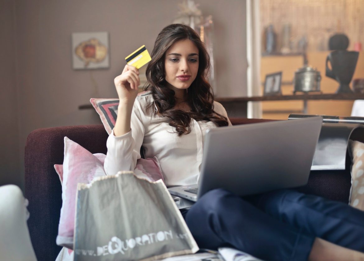 7 Reasons Why You Should Shop Online