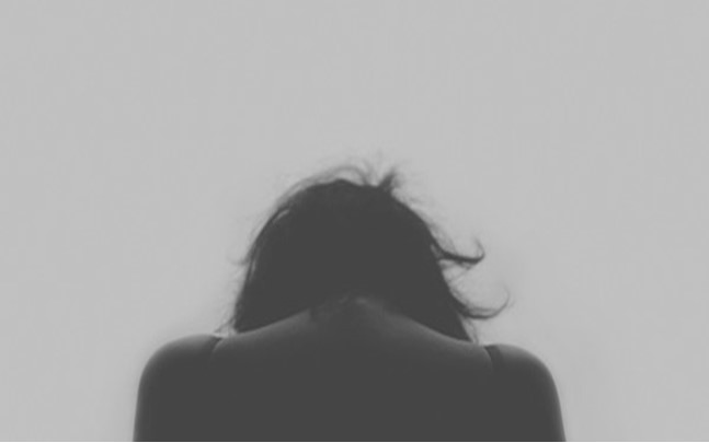 4 Signs of Emotional Abuse in Relationships to Watch Out For