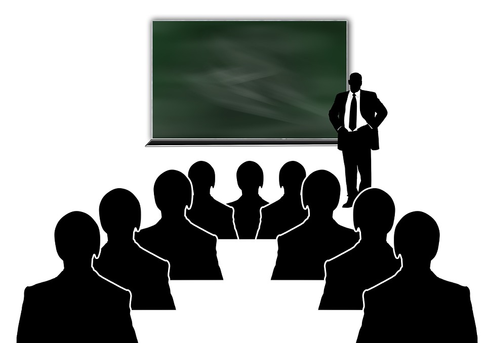 Tips for Securing Excellent Speakers for Business Events