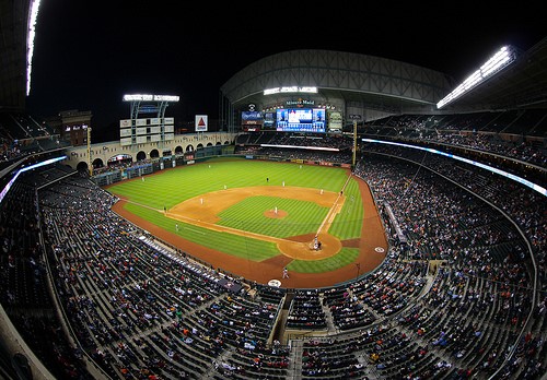 3 Best Vacation Spots in the U.S. for Sports Fans