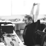 Why we need an Adjustable Desk in the Workplace