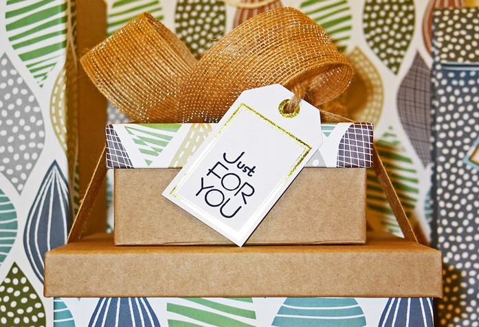 Thoughtful Tokens – 5 Clever Corporate Gift Ideas Your Clients Will Love