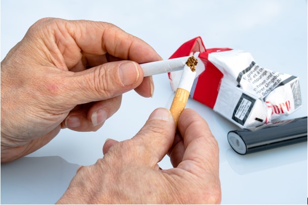 5 Signs It Is Time to Quit Smoking Cigarettes