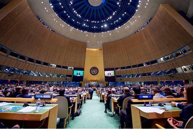 Benchmarking Platforms: Promoting Efficiency Through Transparency