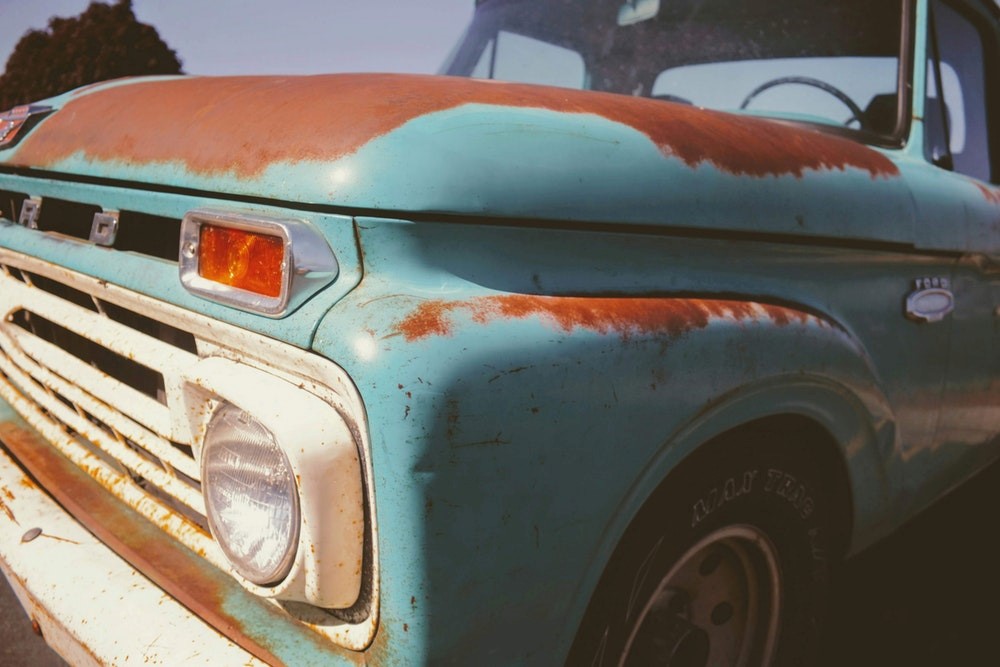 Fix or Scrap? 3 Signs That It’s Game Over for Your Old Car