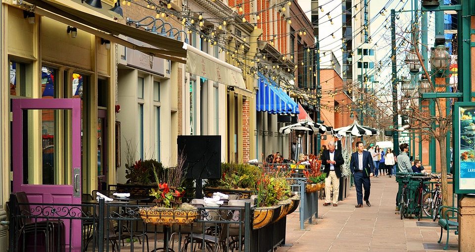 Living the Stylish Life in Denver WorthvieW