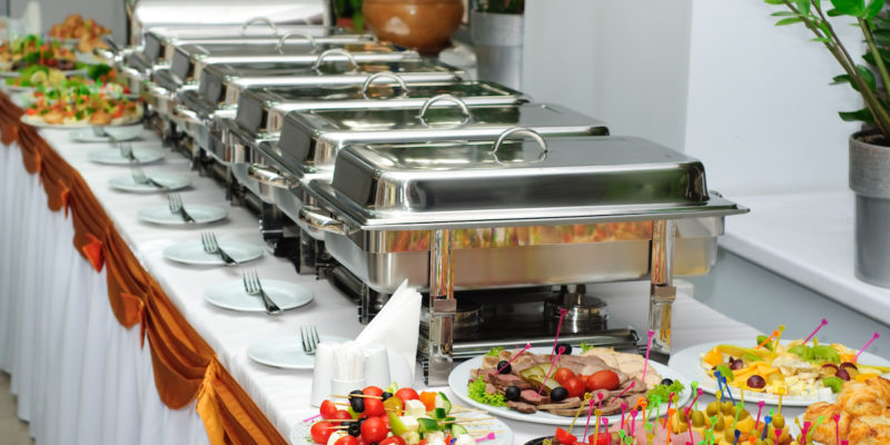 5 Ways to Choose Wedding Catering Equipment - WorthvieW