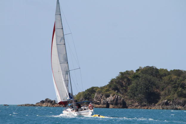 Catamarans and Coastlines: A Beginner’s Guide to Sailing in Australia