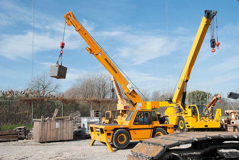 5 Ways That Using A Crane Can Make Your Construction Project Easier