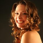 5 Attractive Look of Curly Hair in 2019