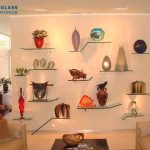 Advantages Of Using Glass Wall Shelves In Small Homes And Offices