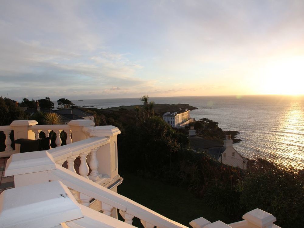 Dublin Spectacular Mediterranean