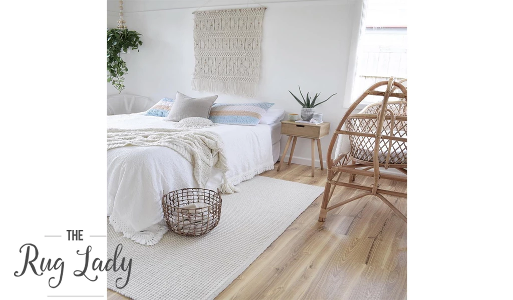 Incorporating A White Winter Rug Into Your Home Decor