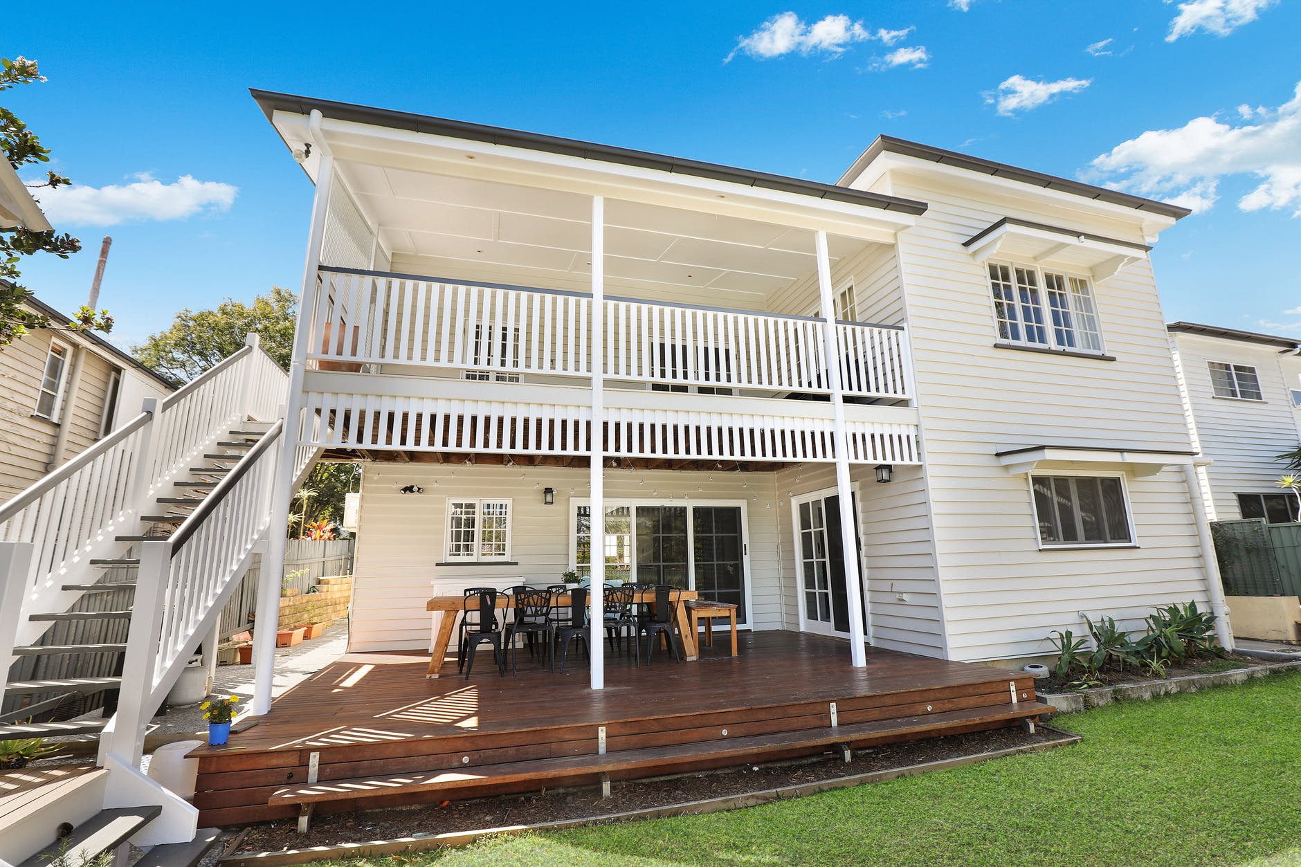 Rambler Home or Two-story: Which is the Better Option for Your Family?