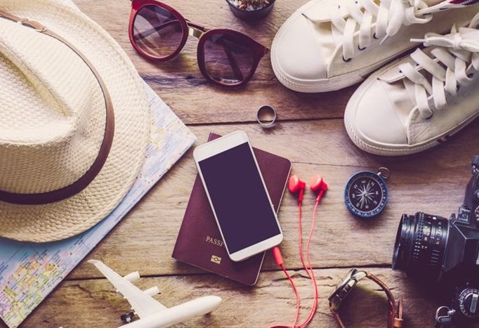 10 Things You Must Have When You Are Travelling