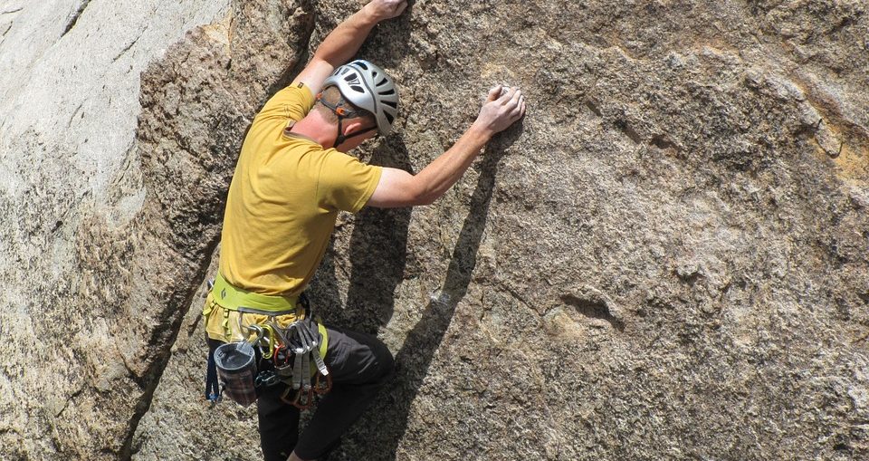 Your Guide To Starting Outdoor Adventure Sports Easily - WorthvieW