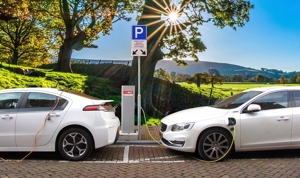 What Are The Advantages Of Electric Vehicles