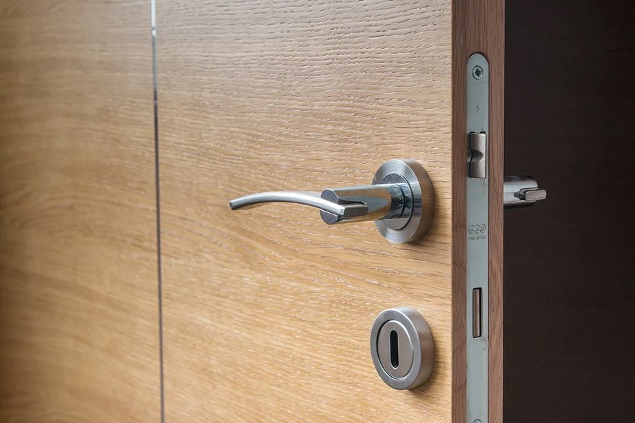 4 Ways Intruders can Bypass Residential Locks Easily