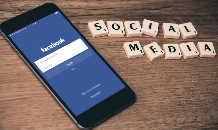 Social-media-products-promotion