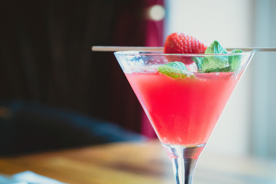 Sour or Sweet Cocktails: Enhance Flavour Profiles