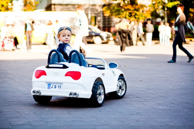 Power Wheels For Kids: Safety Tips For Parents