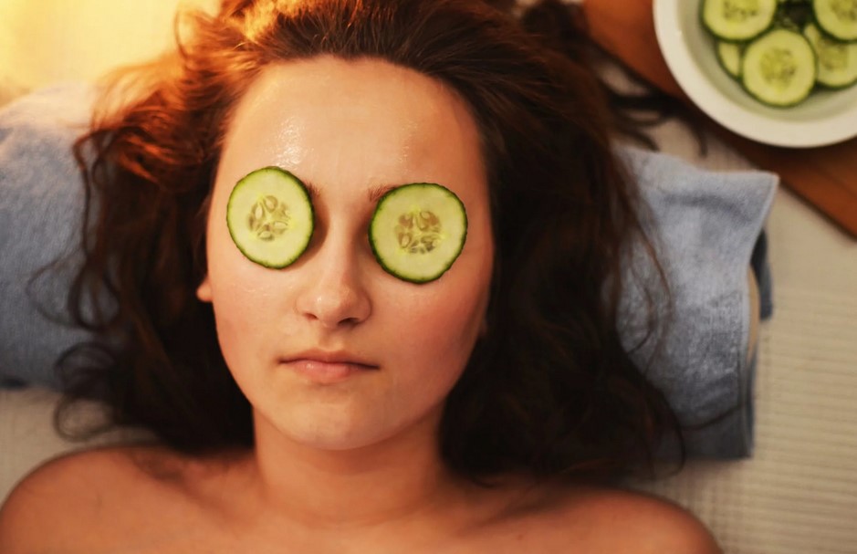 Pamper Yourself at Home: 4 Tips for the Perfect DIY Spa Day