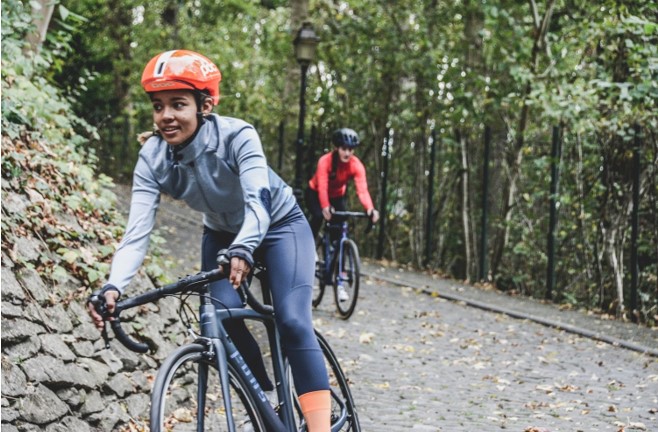 Cycling 101 – Routine, Safety, Mountain Bike Helmet, and Other Gears