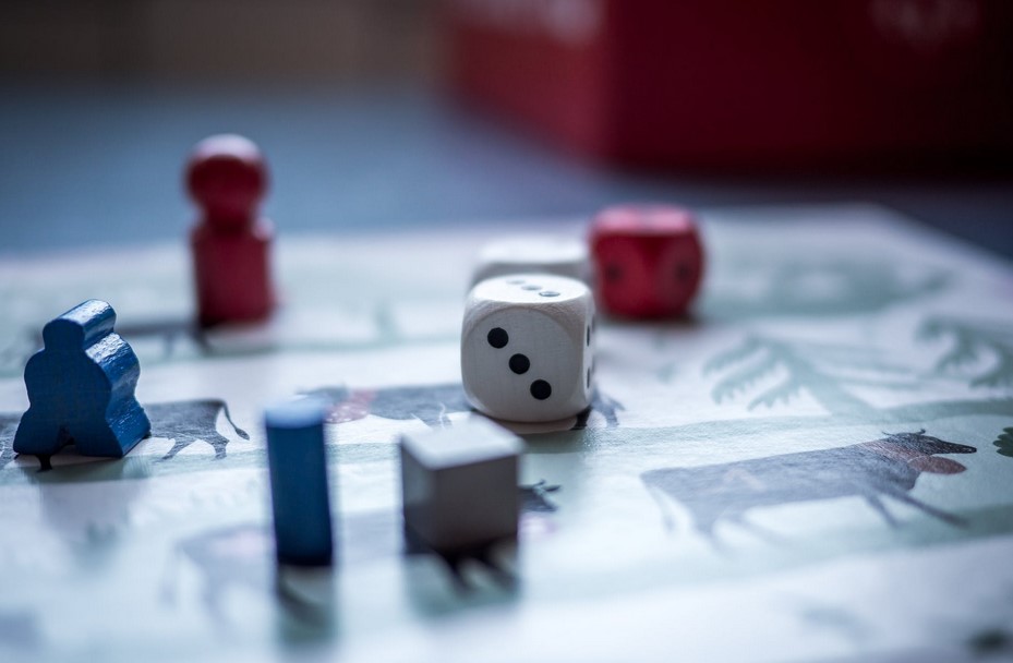 8 Essential Life Skills That Board Games Teach Us