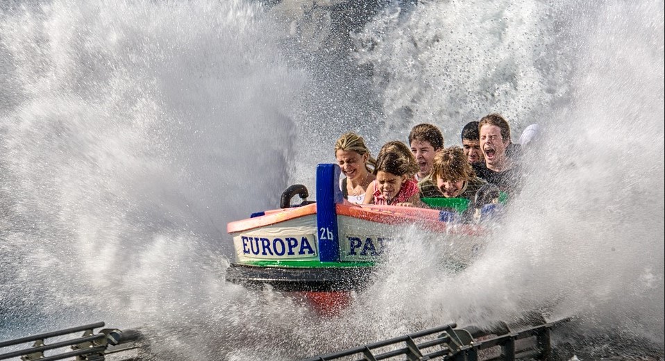 How Teens and Young Adults Can Benefit From School Retreats