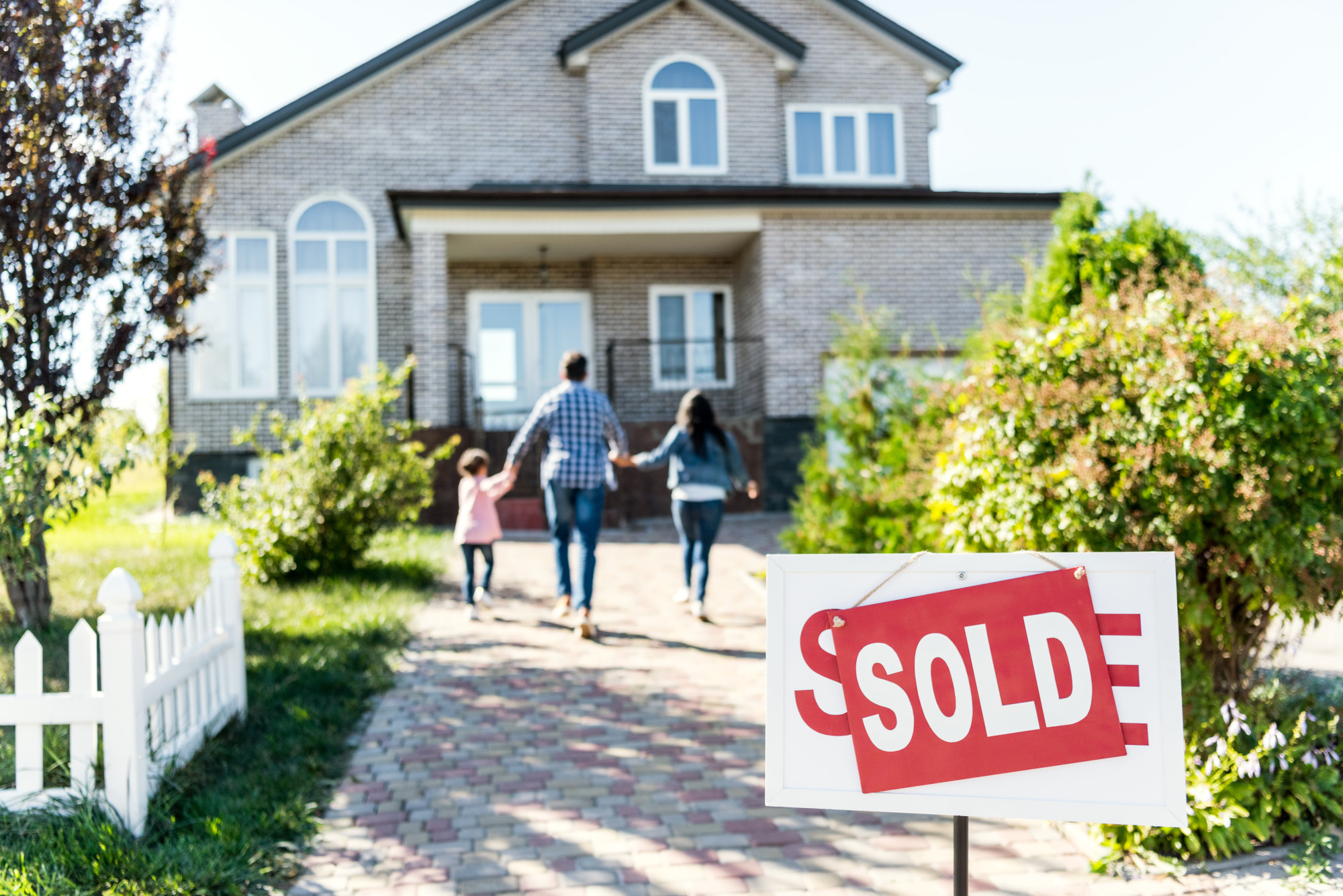 What’s the Best Time of the Year to Sell a House?