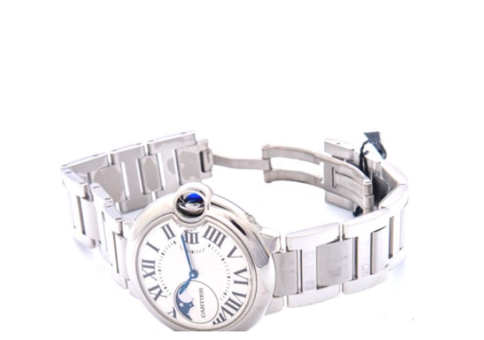 Cartier Leather Watches for Women that will upgrade your look