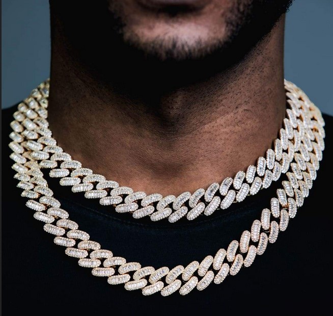 How to Rock Hip Hop Jewelry