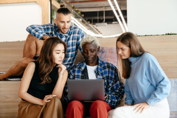 How much is a Graduate Program in Singapore?