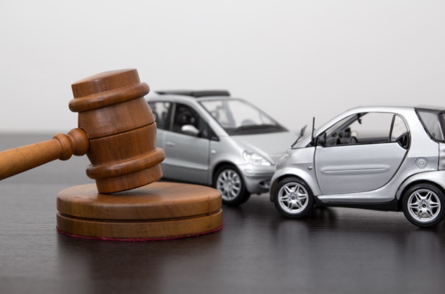 What To Expect When Working With A Car Accident Lawyer