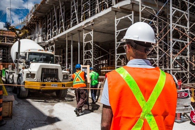 Difference Between a Construction Superintendent And Project Manager