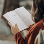 9 Reasons why you Should Read Books