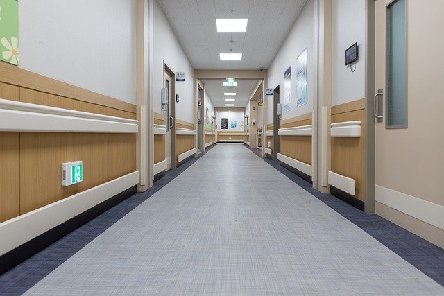 4 Reasons Why Wall Protection For Hospitals is more Important - WorthvieW