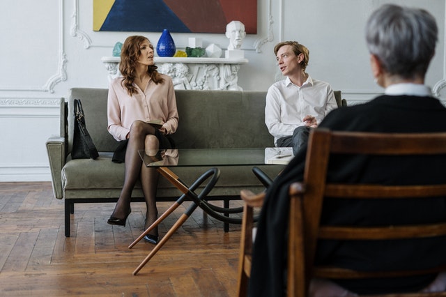 Top 10 Indicators You Need a Family Lawyer