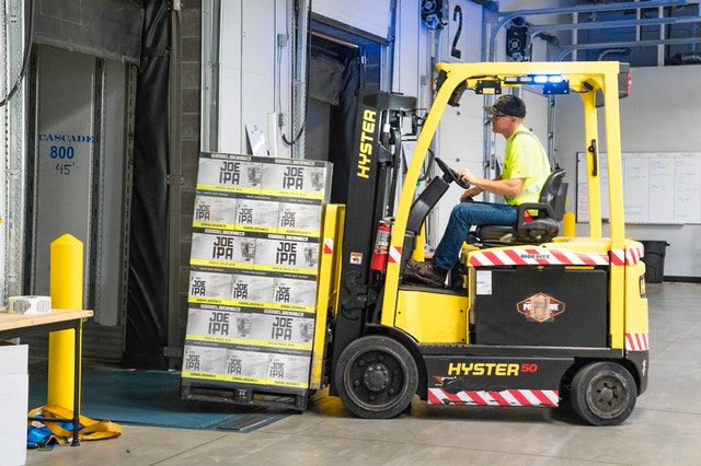 5 Things To Consider When Purchasing A Forklift