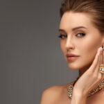 How To Style Jewelry For A Professional Look